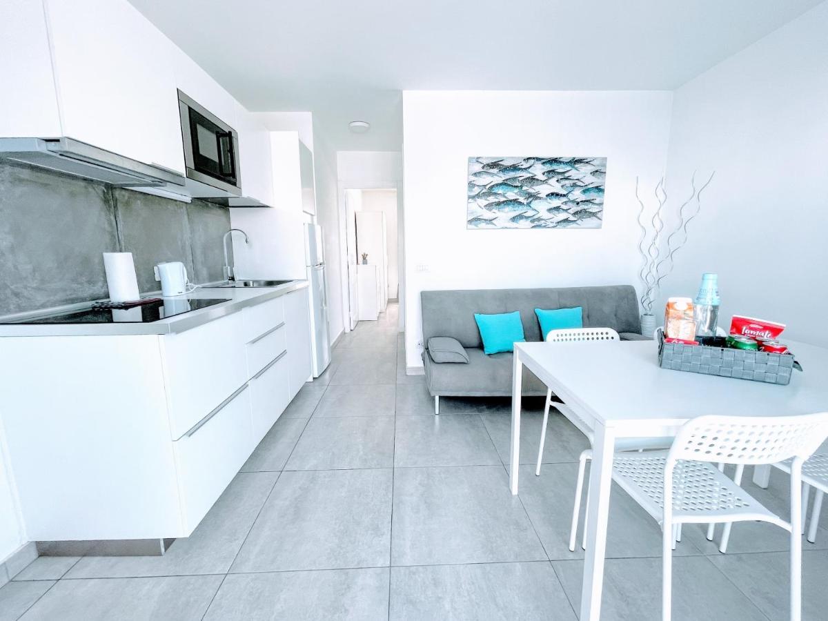 Apartmán Blue Island Pool View & Wi-Fi By Irent Fuerteventura Corralejo Exteriér fotografie