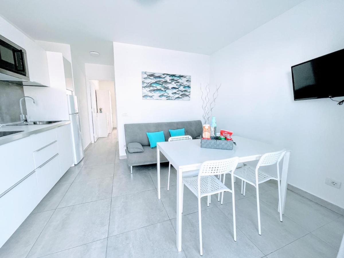 Apartmán Blue Island Pool View & Wi-Fi By Irent Fuerteventura Corralejo Exteriér fotografie