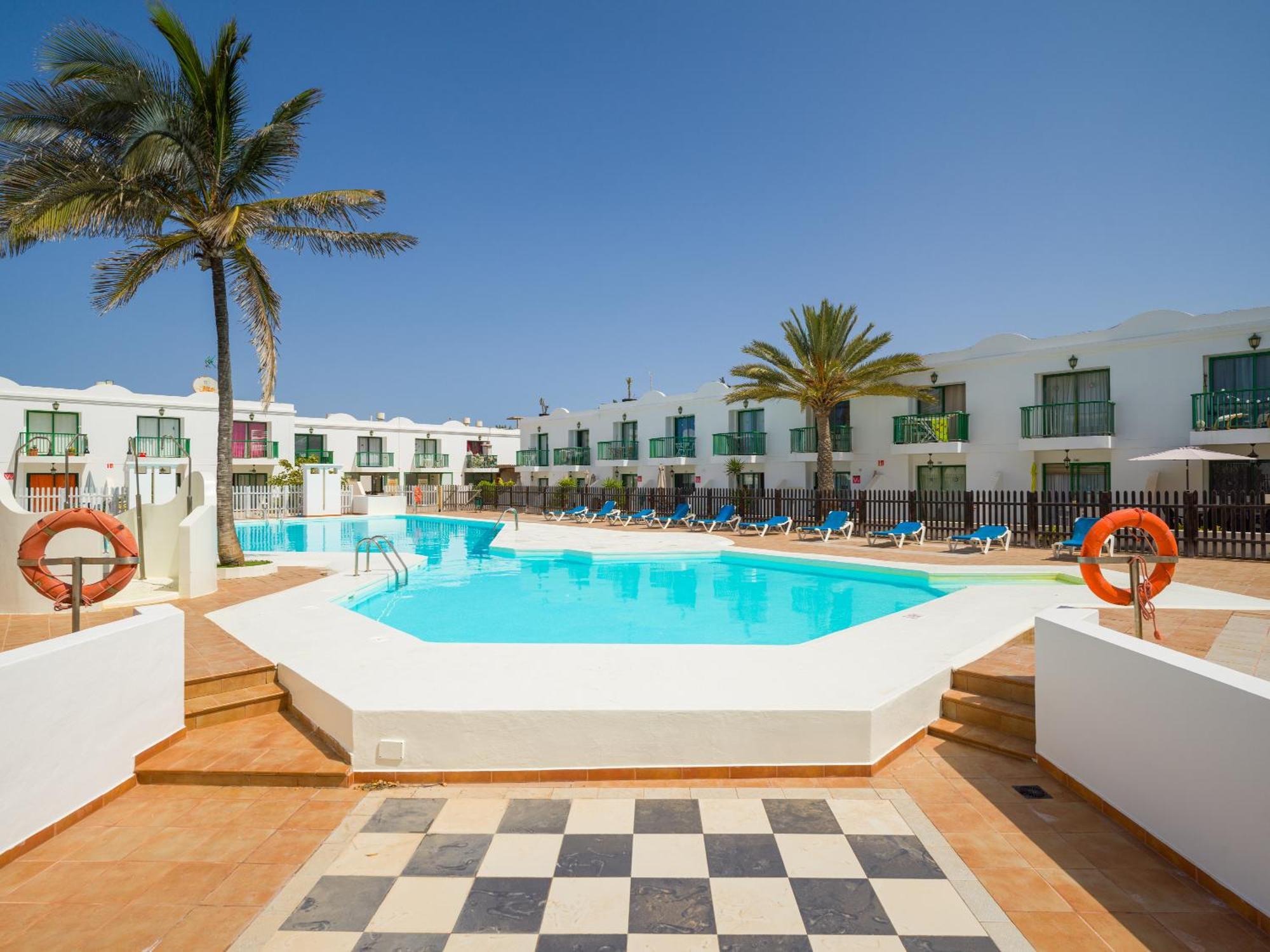 Apartmán Blue Island Pool View & Wi-Fi By Irent Fuerteventura Corralejo Exteriér fotografie