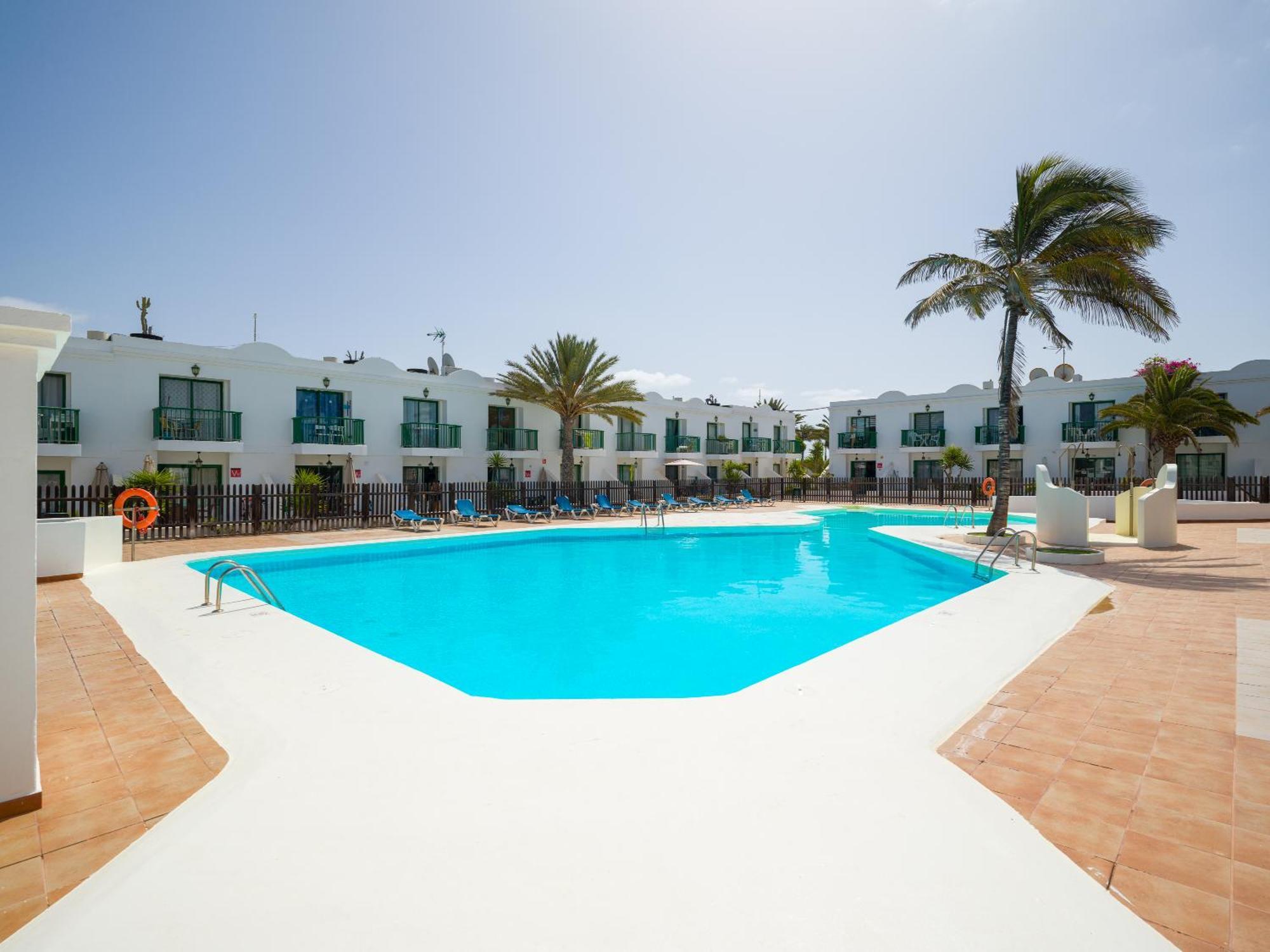 Apartmán Blue Island Pool View & Wi-Fi By Irent Fuerteventura Corralejo Exteriér fotografie